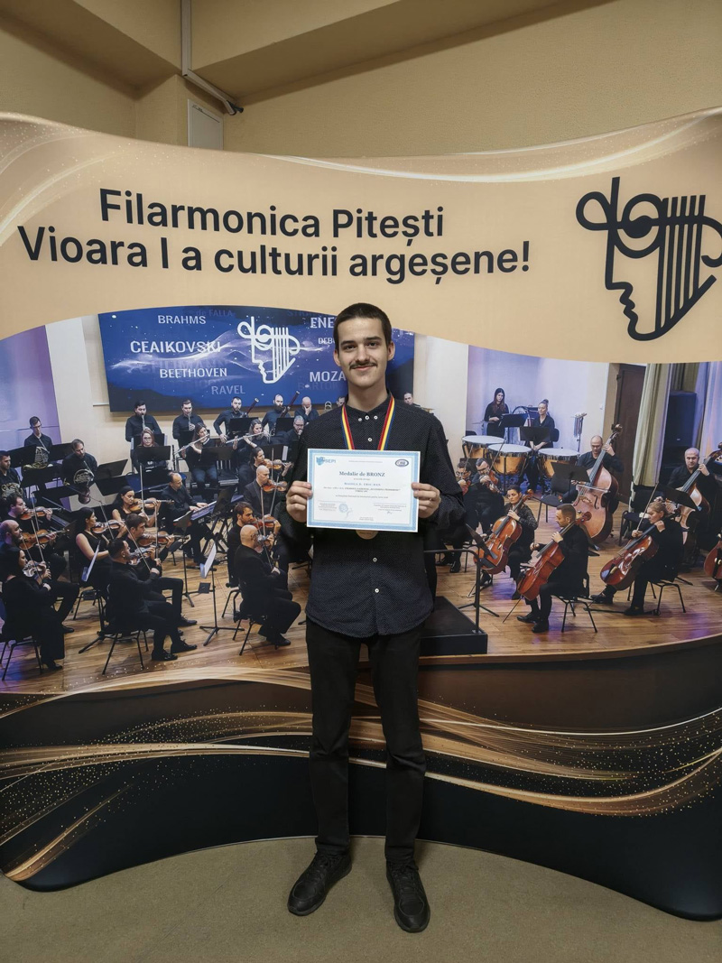 S au intors acasa cu premii si medalii de la Olimpiada Nationala de Informatic