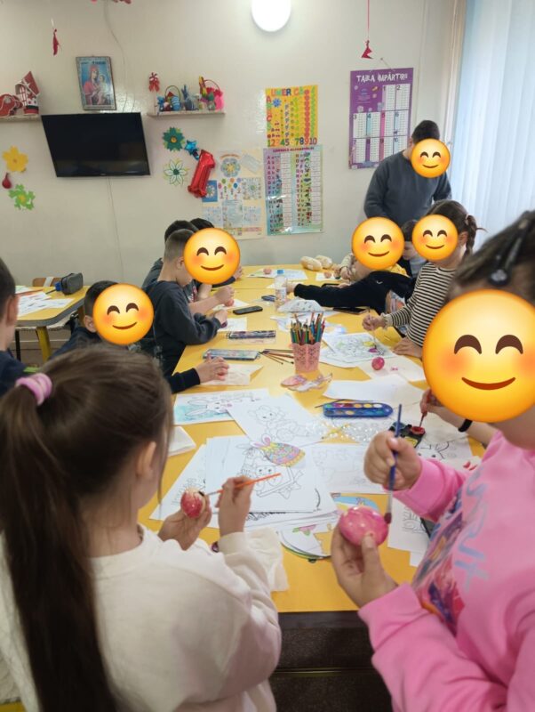 Atmosfera festiva in centrele DGASPC Gorj