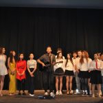 Castigatorii Festivalului de Cantec Francofon Chants sons sur scena de la Targu Jiu