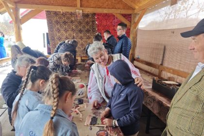 Fericire si traditie in Joia Mare la Parohia Ticleni