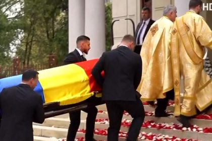 Mircea Lucescu a fost inmormantat cu onoruri militare