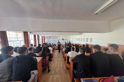 Politia colaboreaza cu detinutiide la Penitenciarul Targu Jiu pentru prevenirea consumului si traficului de substante psihoactive