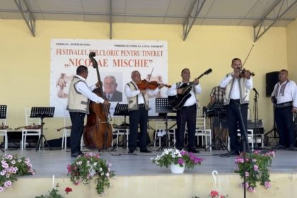Castigatorii Festivalului Nicolae Mischie au fost recompensati la Godineti