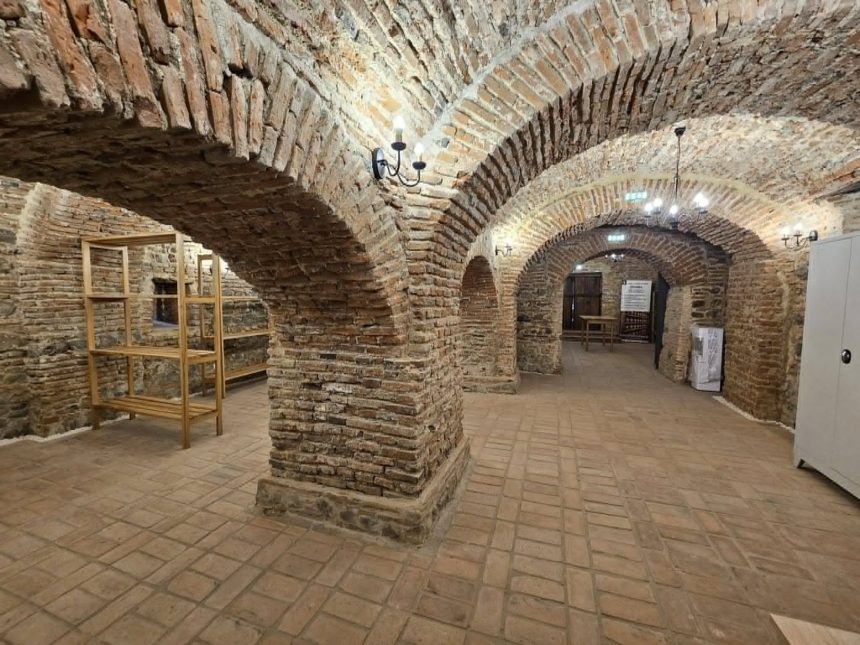 Cula Glogovenilor a fost redeschisa dupa reabilitare Istoria a prins viaa
