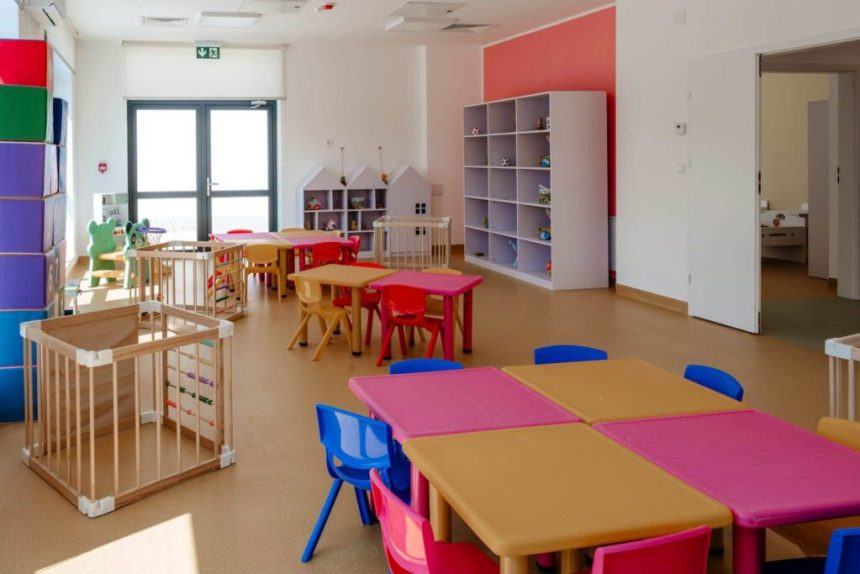 Ministrul Dezvoltarii a deschis o cresa la Tismana