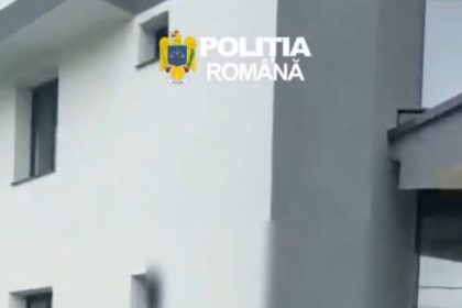 VIDEO Tanar retinut dupa ce a furat doua masini