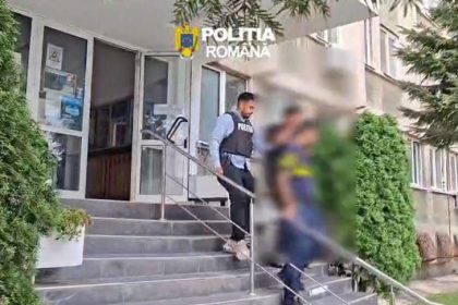 VIDEO Targujiang arestat pentru santaj repetat