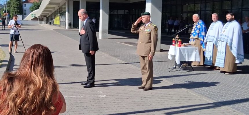 ceremonie militar religioasa la targu jiu de ziua imnului national al romaniei