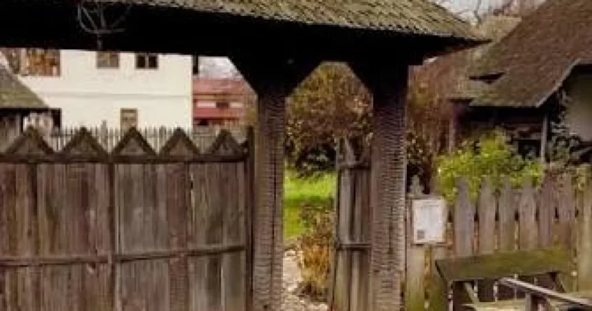 Casa „Bălești” din filmul „Ciuleandra”, expusă la Muzeul Golești