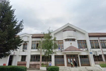 Decizie CSM pentru doi judecători din Gorj. Rămân în funcțiile de conducere