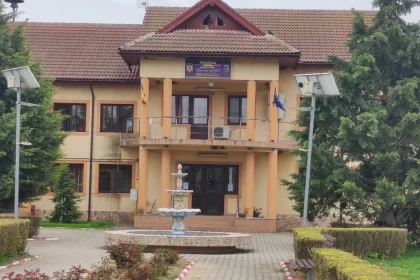 Doi consilieri locali noi la Bălești și Arcani