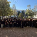 Elevii din Gorj protestează purtând negru și trimit o scrisoare deschisă deputaților