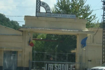 Explozie la UM Sadu: un angajat rănit după cedarea unui furtun într-o cameră pirotehnică