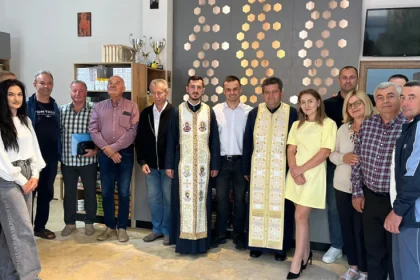 Magazinul apicol din Târgu Jiu s-a redeschis. „Vrem să fim aproape de apicultori”