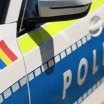 Mamă de 31 de ani, sub control judiciar după ce și-ar fi lovit fiica de 13 ani