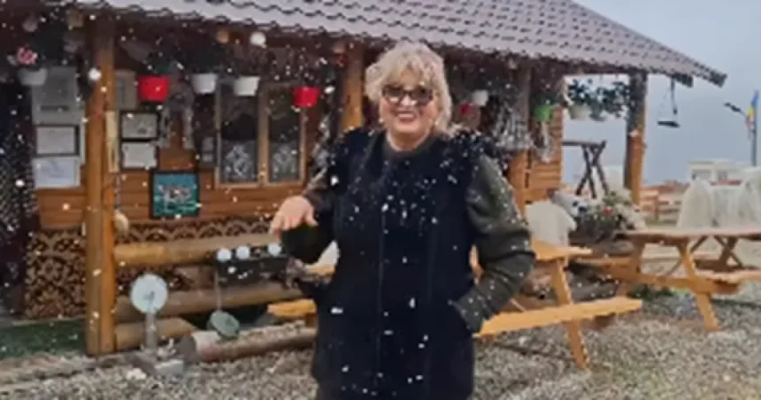 Ninsoare abundentă pe Transalpina, drumul rămâne închis circulației