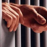 Polovragi: bărbat arestat 30 de zile pentru agresarea unei femei