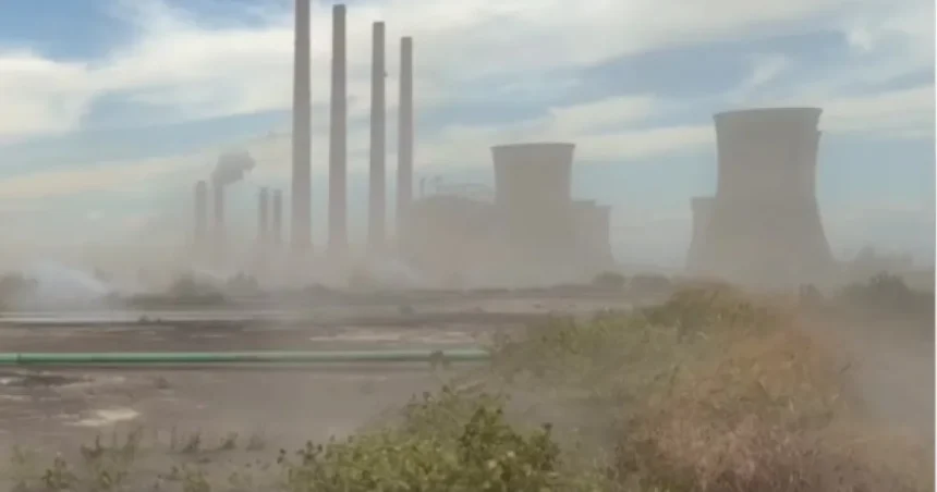 Praf și vânt în satele din preajma termocentralei Turceni