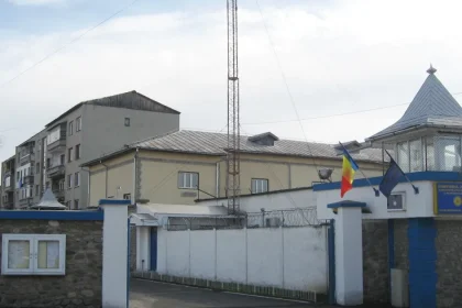 Școală în penitenciar și șansa la o viață nouă: ce se întâmplă la Târgu Jiu