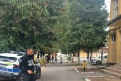 Școala în siguranță la Târgu Jiu: Polițiștii și jandarmii au verificat două licee