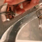 Se întrerupe alimentarea cu apă în localitatea Țicleni
