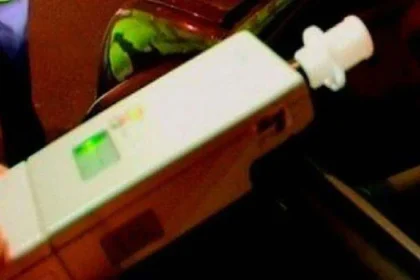 Șofer fără permis, prins beat la volan în Gorj. Alcoolemia a indicat 1,44 mg/l