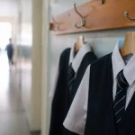 Uniformele școlare devin obligatorii în toate unitățile de învățământ