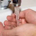 Apă de băut contaminată cu amoniu într-o comună din Gorj