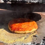 Gorjeancă din Baia de Fier duce gustul de acasă la Tărâmul Cerbilor