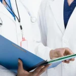 Peste 3.900 de medici, stomatologi și farmaciști dau examen. Subiecte unice în țară