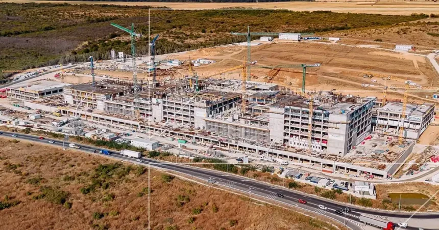 Spitalul Regional de Urgență Craiova: aproape 600 de muncitori pe șantier