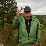 Toamna își pune veșmântul în lumea bătrânului Rhabon