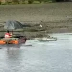 VIDEO Lacul de acumulare de pe Jiu, din zona Vădeni, a fost curățat